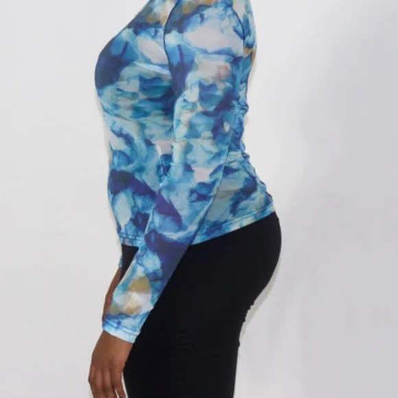 Mesh Multi-Print Top - Picture 7 of 7